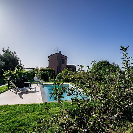 SantʼAlfio Nake Residenza Artisticaヴィラ エクステリア 写真