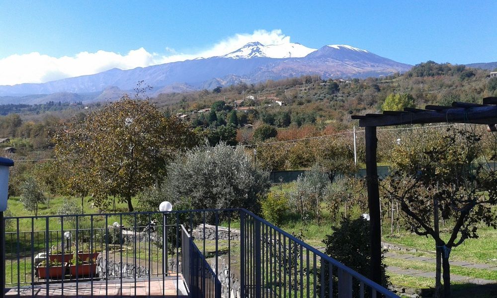 SantʼAlfio Nake Residenza Artisticaヴィラ エクステリア 写真