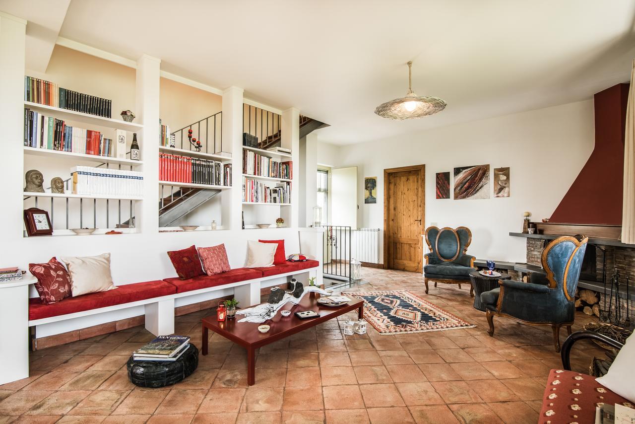 SantʼAlfio Nake Residenza Artisticaヴィラ エクステリア 写真