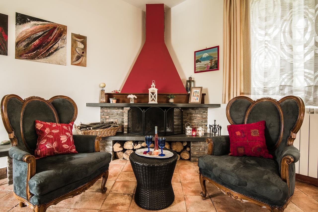 SantʼAlfio Nake Residenza Artisticaヴィラ エクステリア 写真