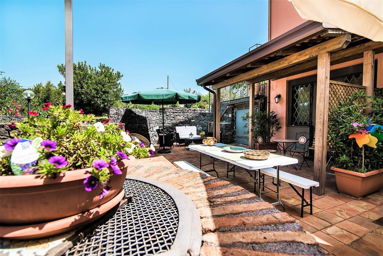SantʼAlfio Nake Residenza Artisticaヴィラ エクステリア 写真